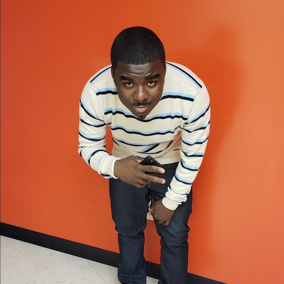 Meet your Posher, James - Picture 1 of 1